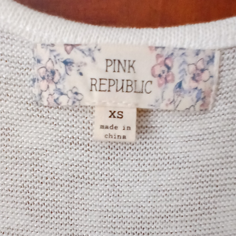 💕Pink Republic Layering Tank Top💕 - Picture 3 of 3